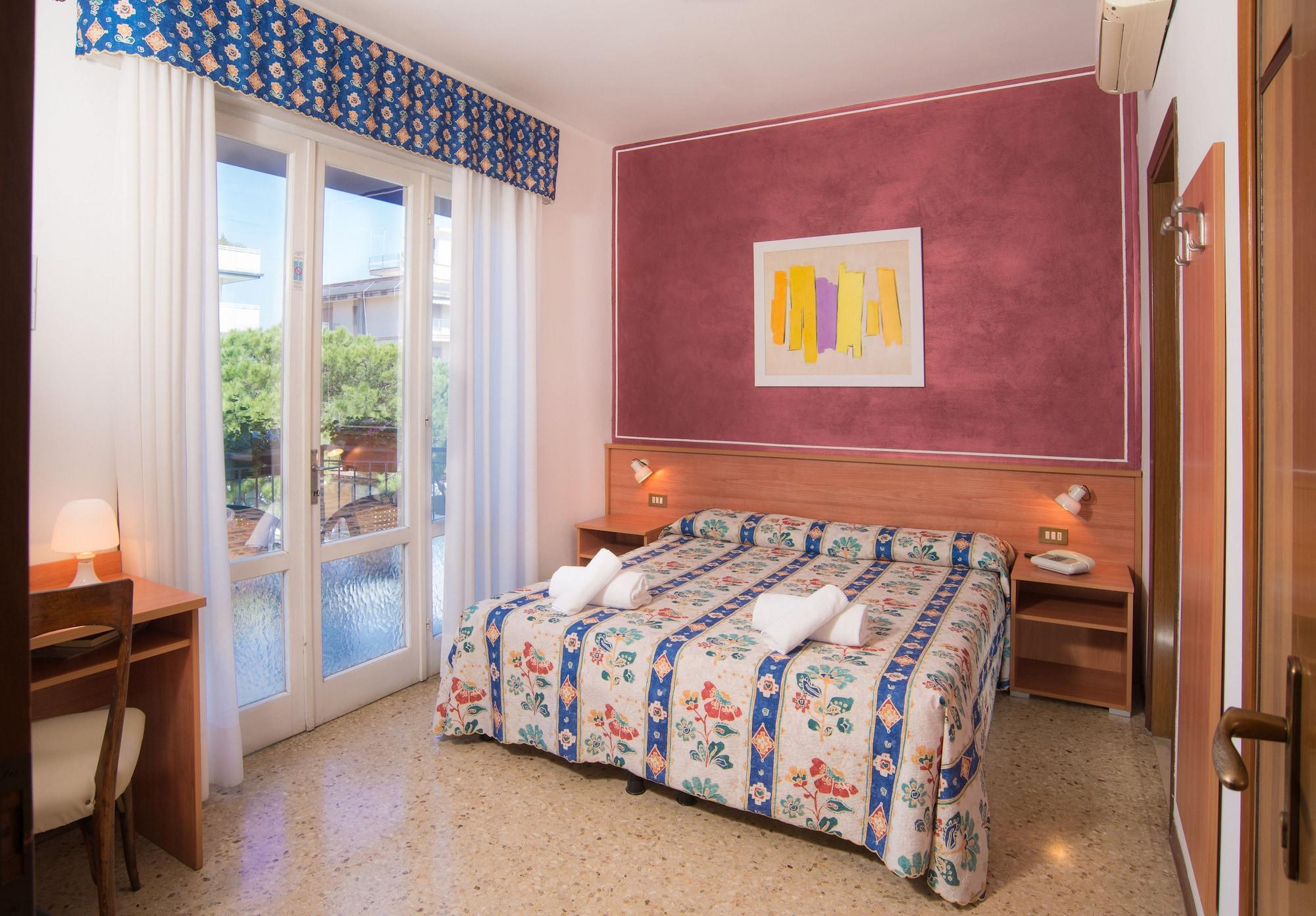 Hotel Azzorre Lido di Jesolo Kültér fotó